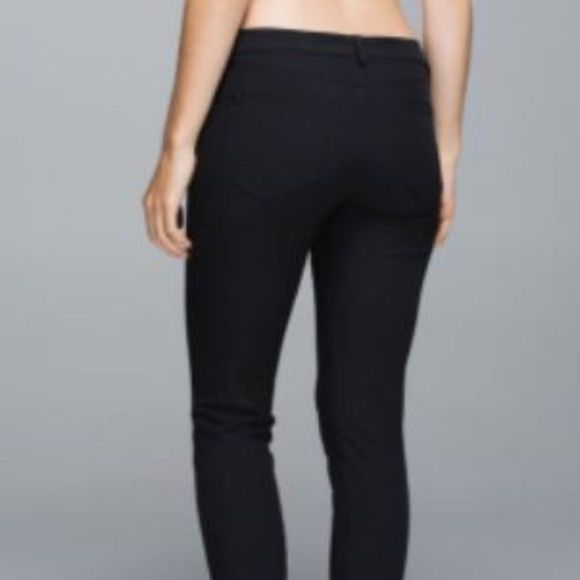 Lululemon Everyday Pant - Picture 10 of 10